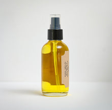 Load image into Gallery viewer, Peach Bombshell Body Oil
